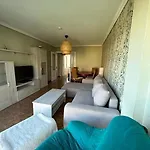 Playa De Berria -apartamento Con Piscina Y Vistas Al Mar Santoña