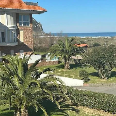 Playa De Berria -apartamento Con Piscina Y Vistas Al Mar 아파트