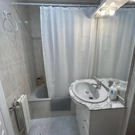 Playa De Berria -apartamento Con Piscina Y Vistas Al Mar *