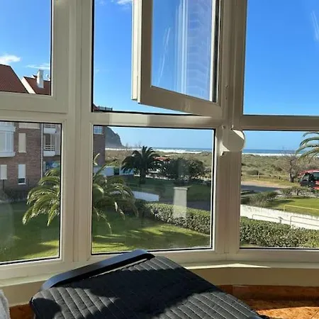 Playa De Berria -apartamento Con Piscina Y Vistas Al Mar Apartament *