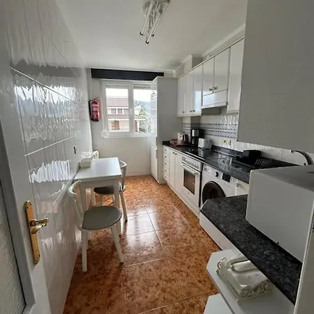 Playa De Berria -apartamento Con Piscina Y Vistas Al Mar Santoña