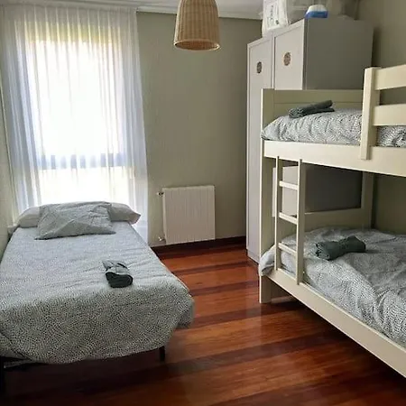 Apartament Playa De Berria -apartamento Con Piscina Y Vistas Al Mar